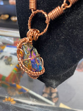Load image into Gallery viewer, Titanium Aura Quartz Copper Crystal Necklace