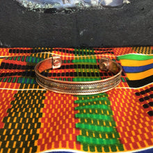Load image into Gallery viewer, Copper Magnetic Bracelet