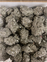 Load image into Gallery viewer, Crystals