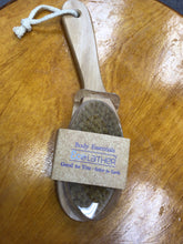 Load image into Gallery viewer, Shower Essentials